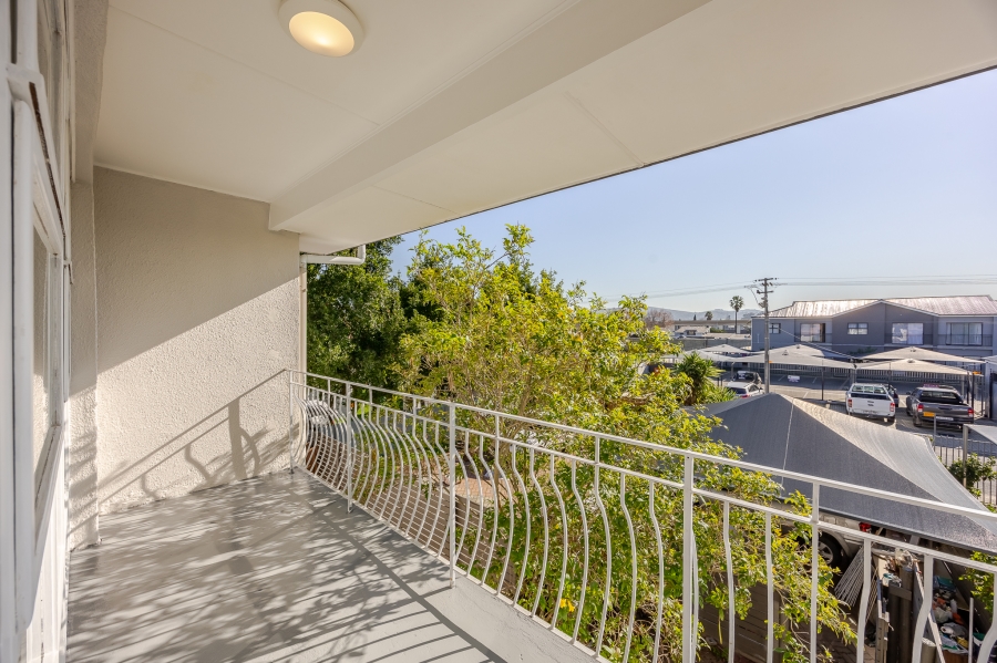 4 Bedroom Property for Sale in Belgravia Western Cape